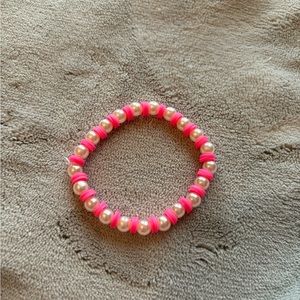 Handmade pink pearl beacelet